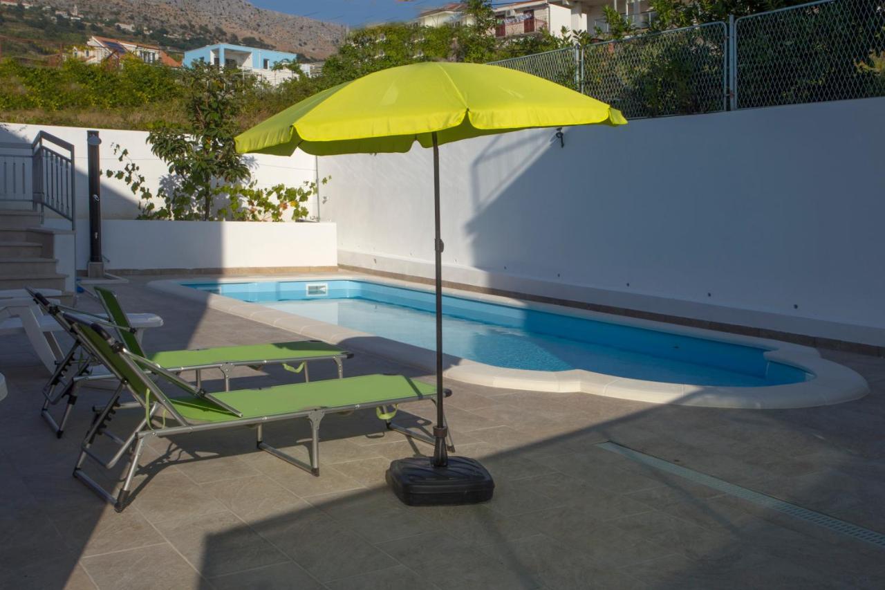 Villa Nives Holiday Apartment Rentals بودْسْتغانا المظهر الخارجي الصورة
